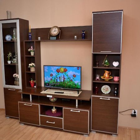 Apartman Ana Bečej Exteriör bild