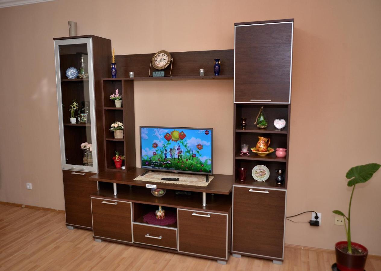 Apartman Ana Bečej Exteriör bild
